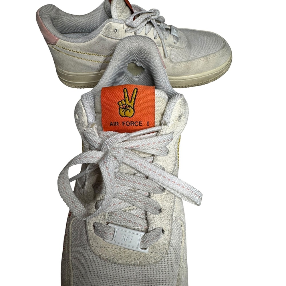 Nike Air Force 1 Rock N Roll Peace Womens 7 Gold Chain Swoosh Rare - Picture 7 of 8